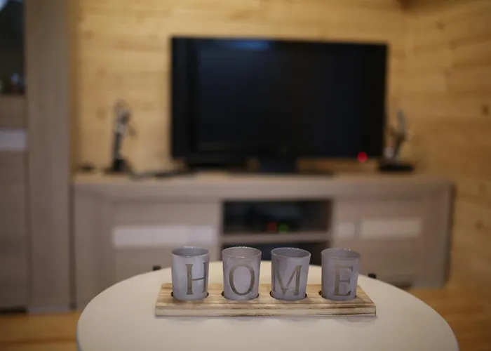 Prázdninový dům Bagienice Z Basenem